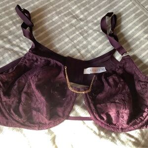 NWOT Cacique Bra 46D - Soft Purple Lace & Gold Chain